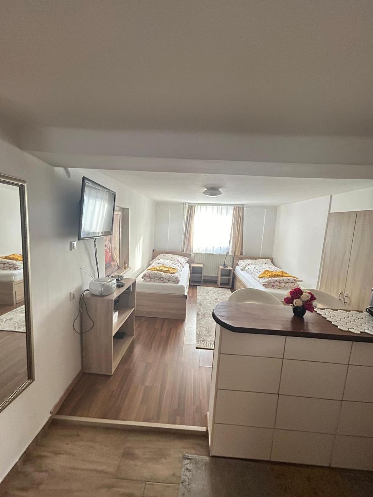 Apartment Don Bosco Graz Esterno foto